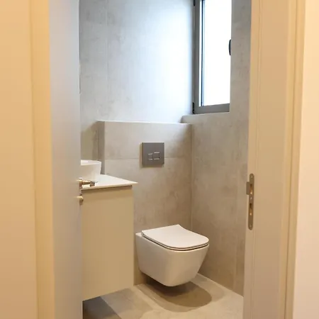 Alaya アパート *